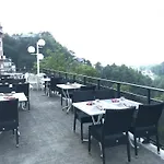 Panoramic Et Des Bains Hotel 3*