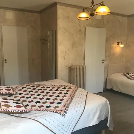 Panoramic Et Des Bains Hotel