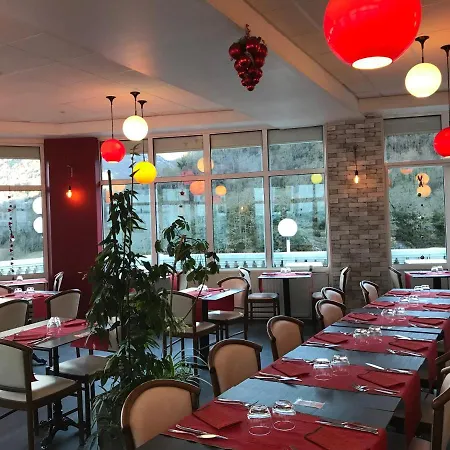 Panoramic Et Des Bains Hotel 3*