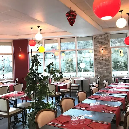 Panoramic Et Des Bains Hotel 3*