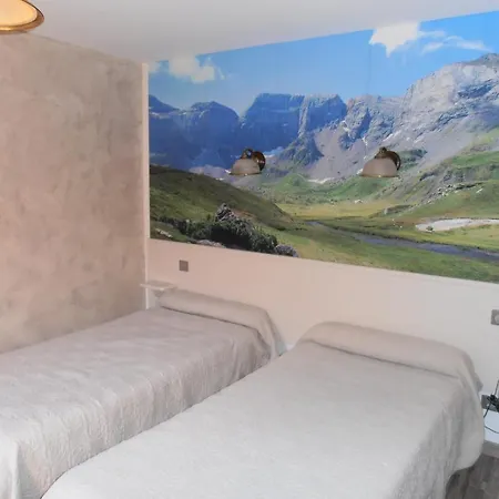 Panoramic Et Des Bains Luz-Saint-Sauveur